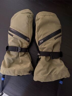 Burton Olive Green Insulated Ski Mittens with Black Accents